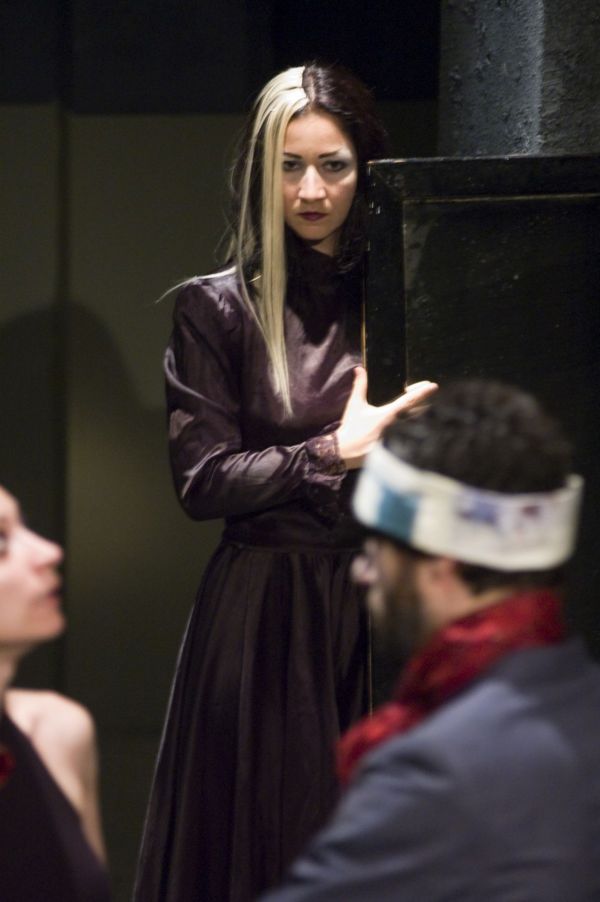 medea_material_09