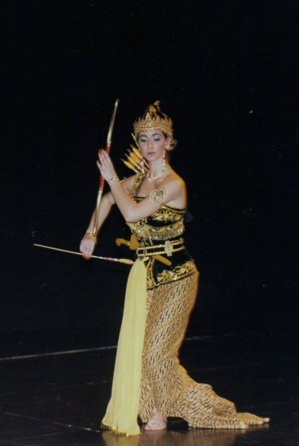tari_jawa_09